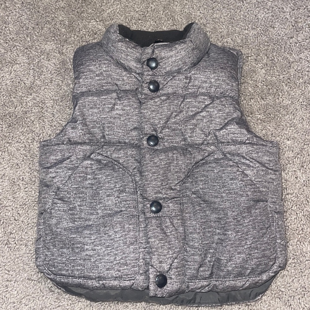 GAP kids baby vest SIZE 12-18 months